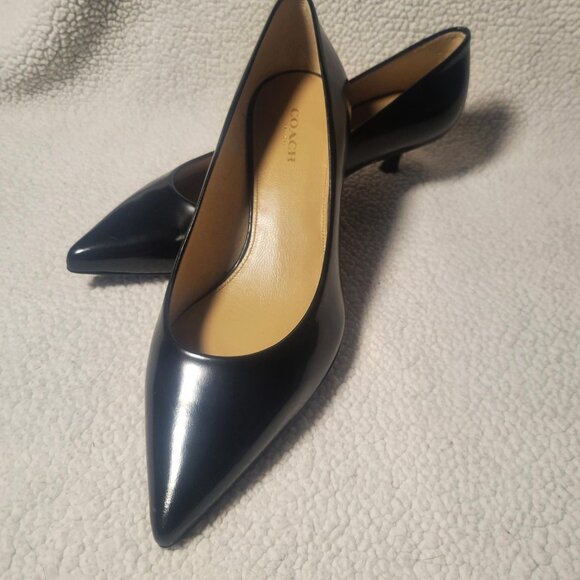 Coach Shoes - COACH Unipump Black Leather Kitten Heel Pump Classic Luxury